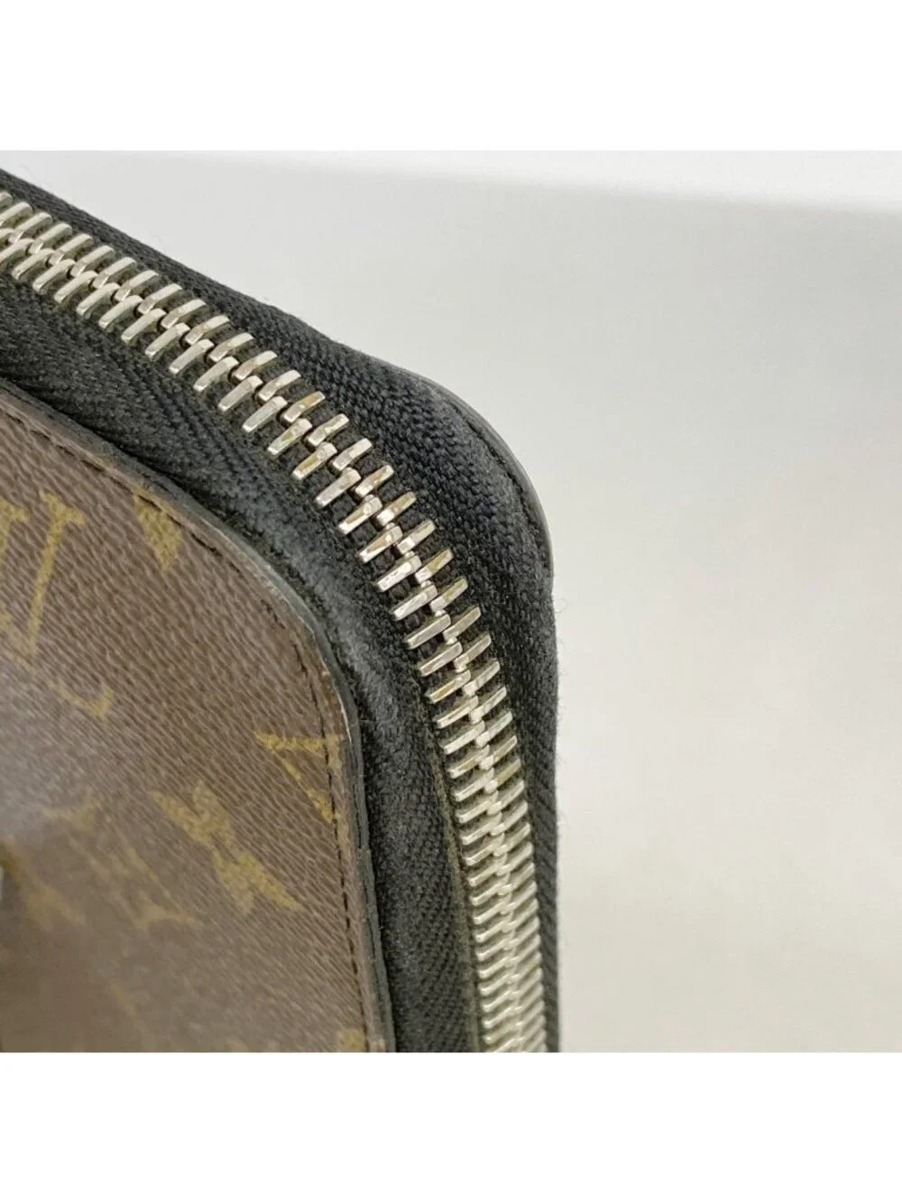 Louis Vuitton Wallet Monogram Macassar Zippy Vertical Brown Black
